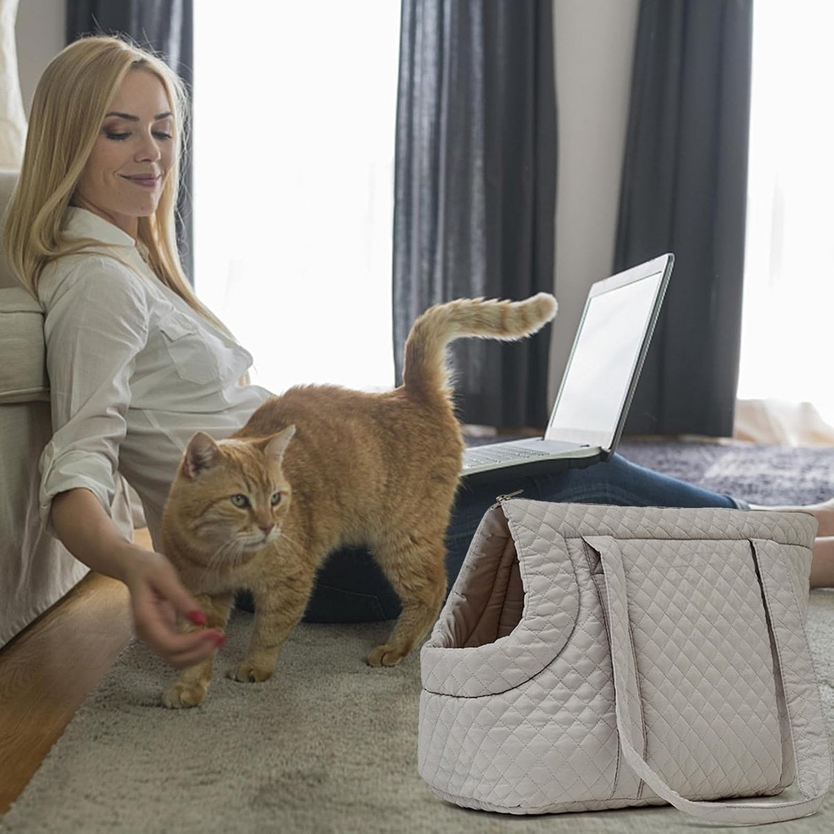 Pet Carrier - Small Portable Pet Carrier - Lightweight Cotton Winter Pet Carrier - Take Your Pet With You - Suitable for Cats, Puppies and Kittens - Product image 4