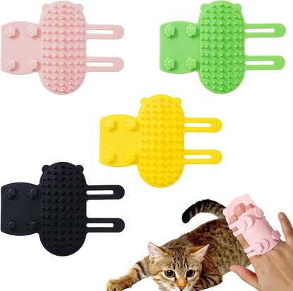 Cat Toys - Set of 4 - Scratching Post - Cat Comb - Made of Silicone - Reduces flying hair, scratching and itching - An excellent gift for cat lovers to give to their beloved pets. - Main product image